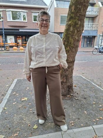 Broek Yesta