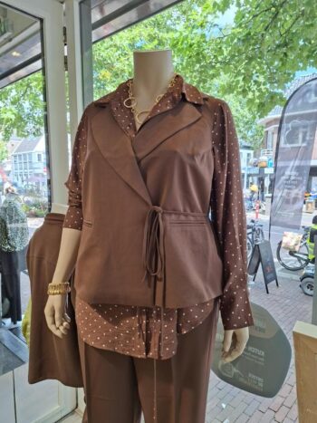 Broek Yesta